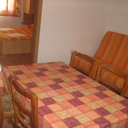 Apartments By The Sea Gradac, Makarska - 13681 Gradac  Bilik gambar
