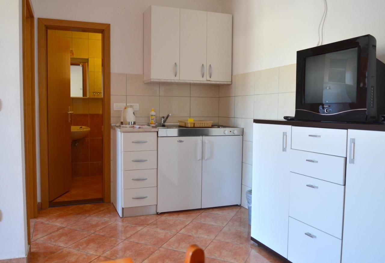 Apartments By The Sea Gradac, Makarska - 13681 Gradac  Luaran gambar
