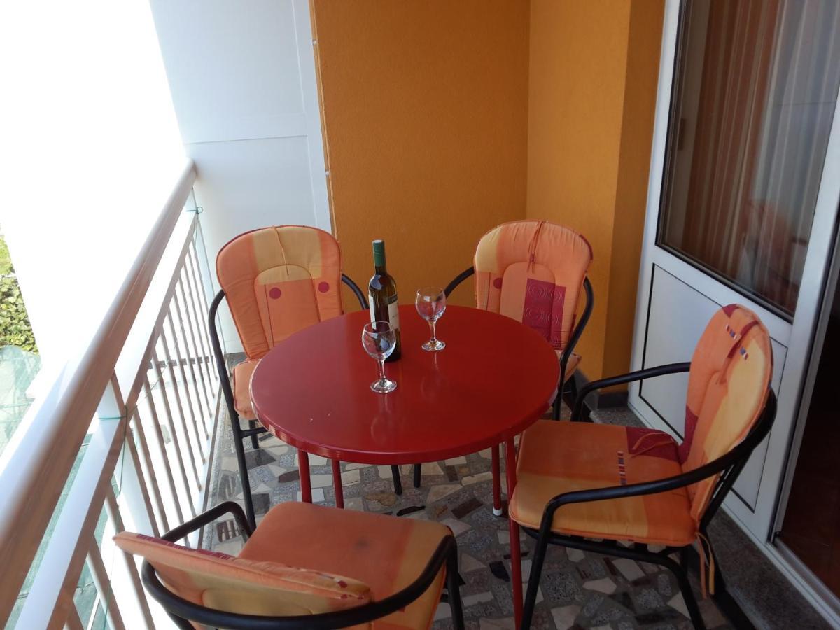 Apartments By The Sea Gradac, Makarska - 13681 Gradac  Luaran gambar