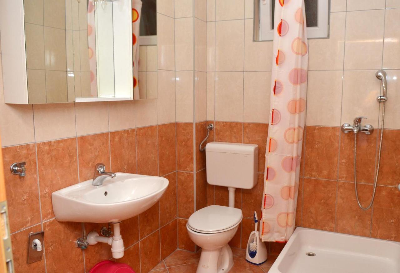 Apartments By The Sea Gradac, Makarska - 13681 Gradac  Luaran gambar