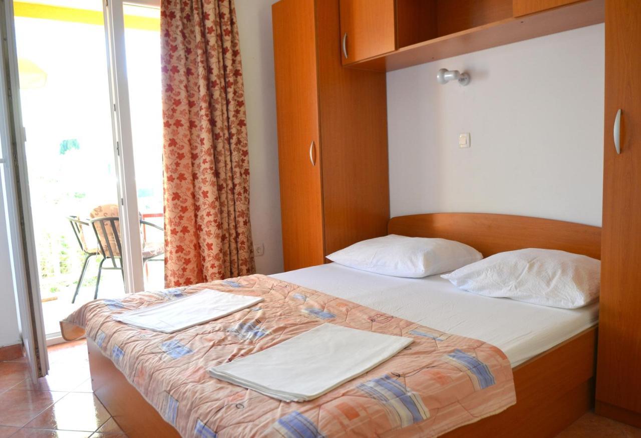 Apartments By The Sea Gradac, Makarska - 13681 Gradac  Luaran gambar