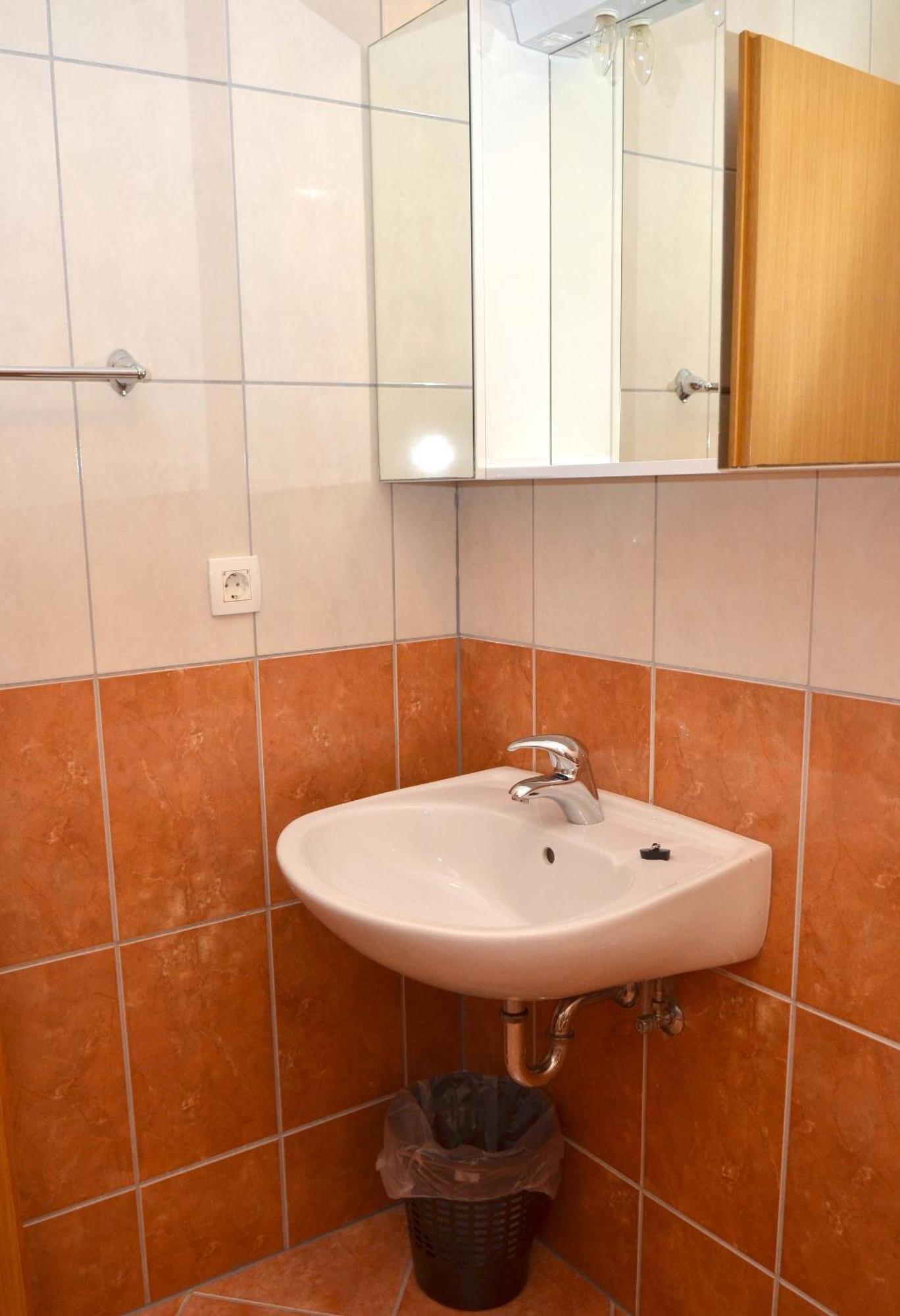 Apartments By The Sea Gradac, Makarska - 13681 Gradac  Bilik gambar