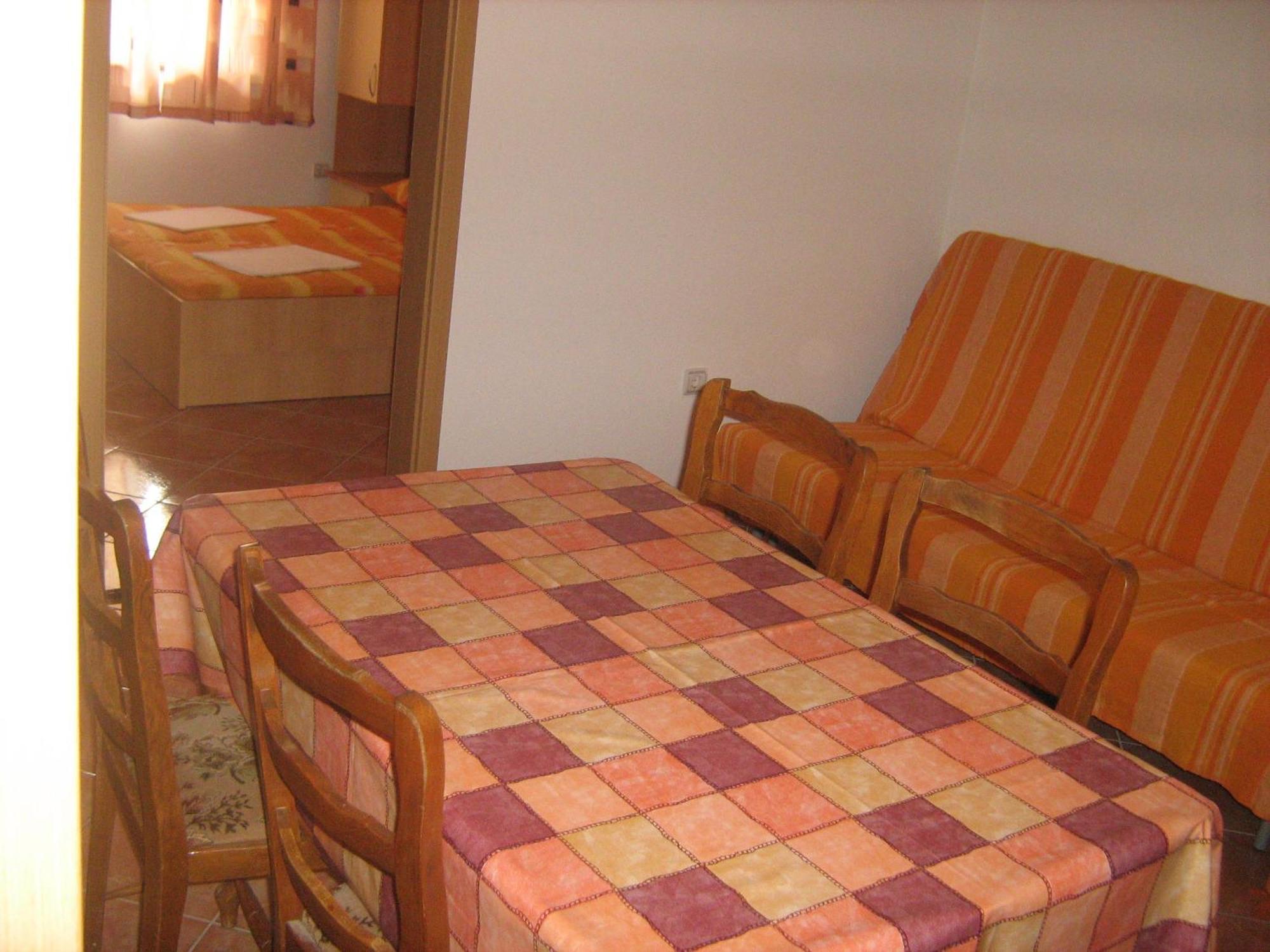 Apartments By The Sea Gradac, Makarska - 13681 Gradac  Bilik gambar