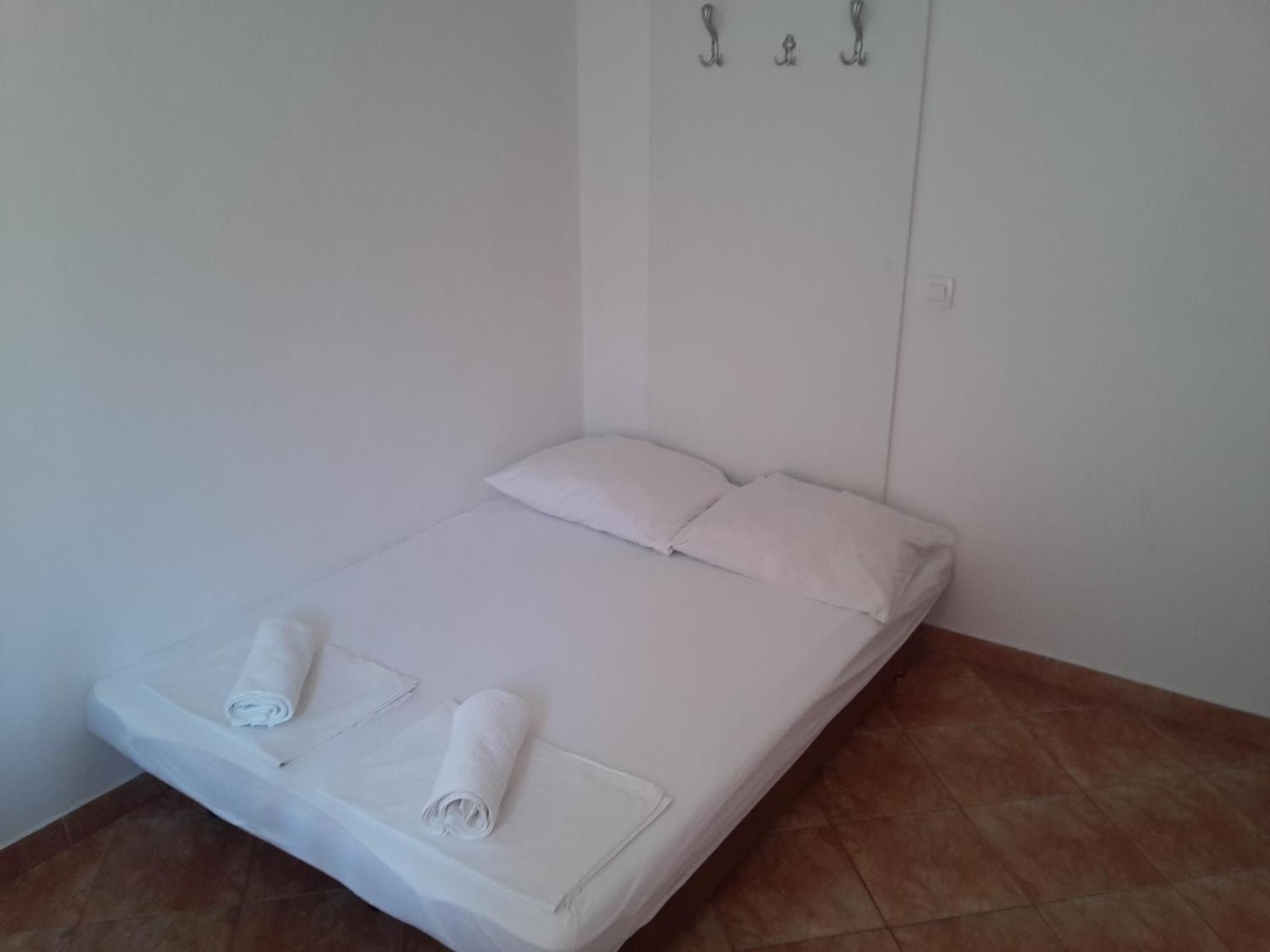 Apartments By The Sea Gradac, Makarska - 13681 Gradac  Bilik gambar